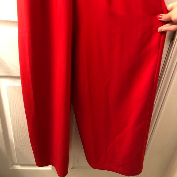 NWOT Zara Jumpsuit in Red - Picture 5 of 9
